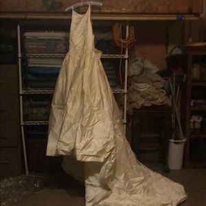 Wedding dress 20 years old Mori Lee  size 16